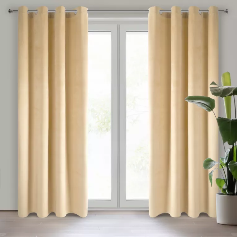 Zasłona kremowa z gładkiego welwetu 140x250 cm przelotka PIERRE Eurofirany