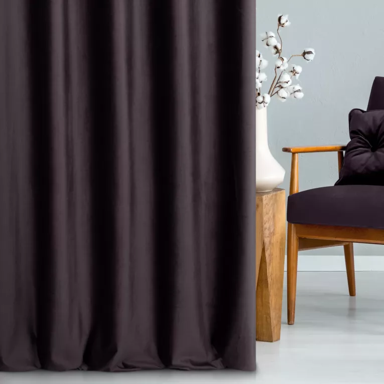 Zasłona szyta na taśmie fala ciemnofioletowa z miękkiej półmatowej tkaniny welwetowej