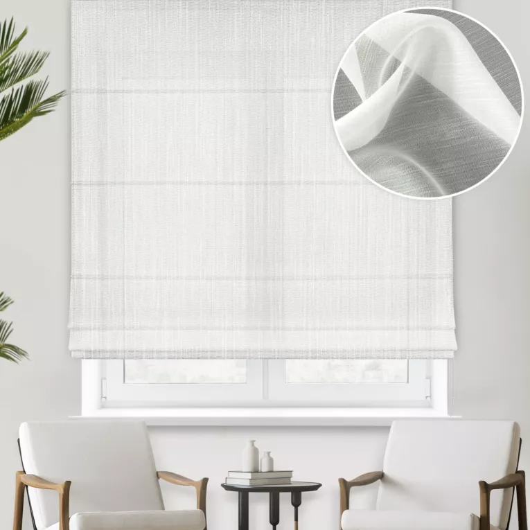 Roleta rzymska kremowa z miękkiej półprzezroczystej tkaniny z efektem deszczyku, wykończona obciążnikiem