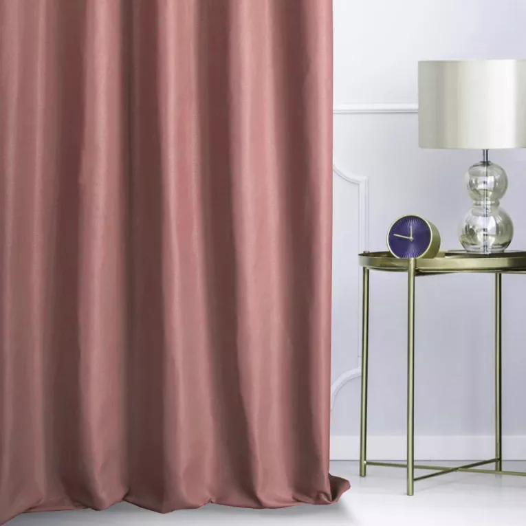 Zasłona szyta na flexach LUXOR wrzosowa z eleganckiej lśniącej tkaniny o drobnym splocie