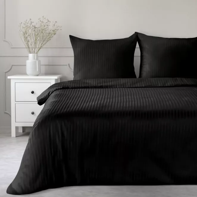 Pościel 140x200 cm komplet 2 częściowy satyna bawełniana kolor czarny w drobne prążki VERA Eurofirany
