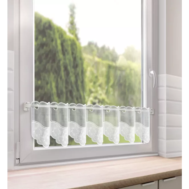 Tkanina firanowa zazdrostka z etaminy zdobiona haftem liści Eurofirany