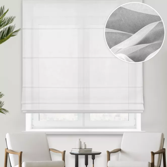 Roleta rzymska biała delikatna i miękka w dotyku, wykończona obciążnikiem