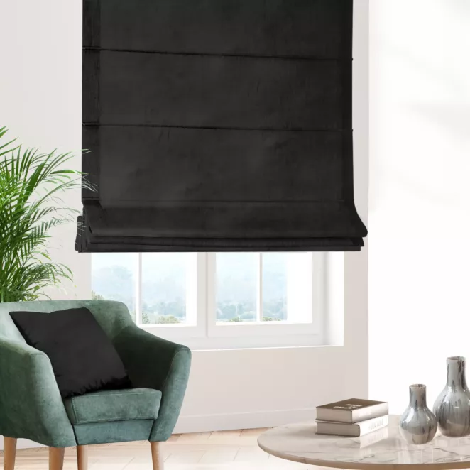 Roleta rzymska czarna z miękkiej tkaniny welwetowej