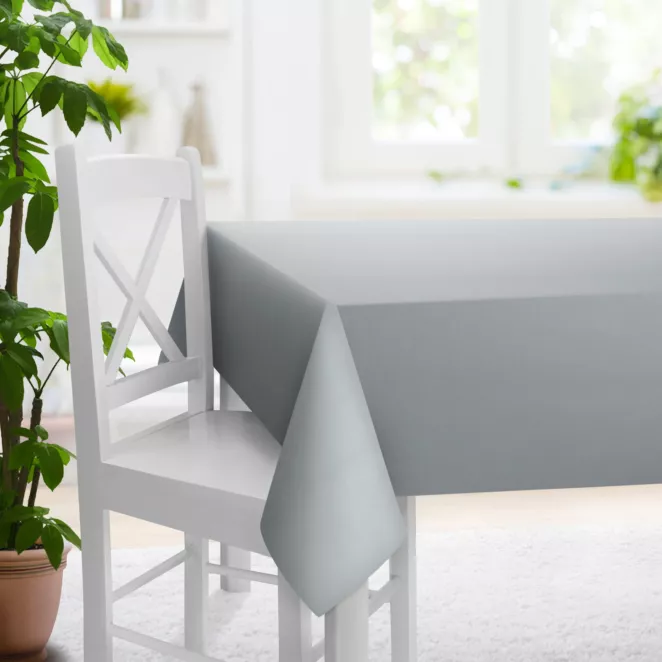 Obrus szyty stalowy z miękkiej tkaniny w drobny wzór jodełkowy