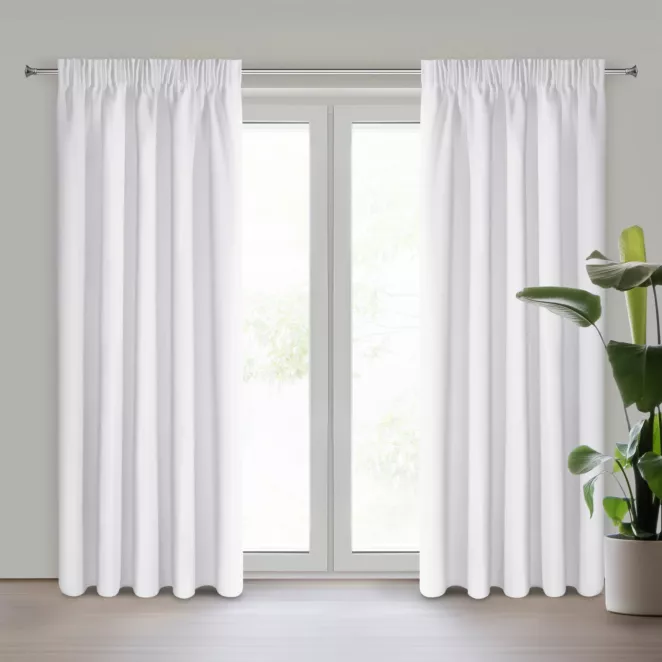 Zasłona biała zaciemniająca gładka półmatowa 135x270 cm taśma LOGAN Eurofirany