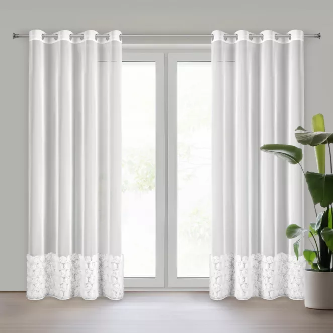 Firana z siateczki biała zdobiona pasem aplikacji róż 3D 140x250 cm przelotka ROSES Eva Minge Eurofirany