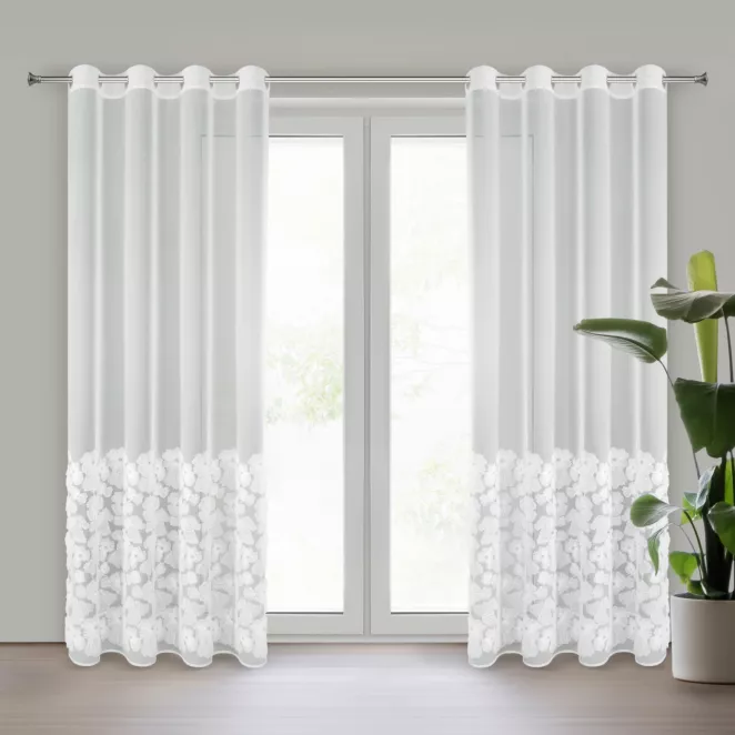 Firana biała z siateczki zdobiona kwiatami z dodatkiem drobnych perełek 3D 140x250 cm przelotka - JASMIN 2 Eva Minge Eurofirany