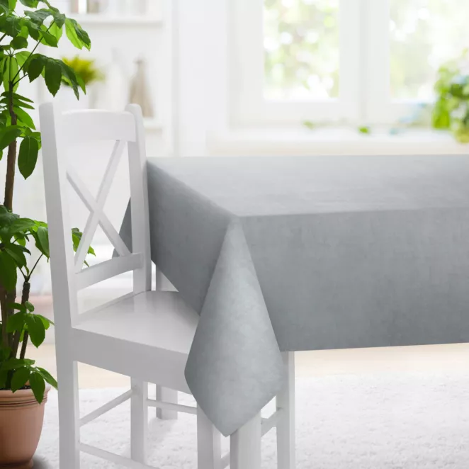 Obrus szyty ITALIA srebrny z tkaniny welwetowej o delikatnym połysku