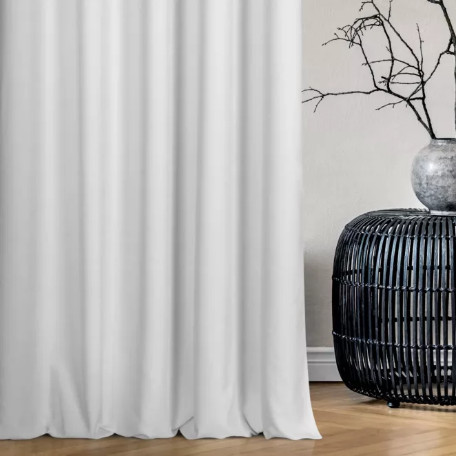 Zasłona szyta na taśmie fala biała z miękkiej tkaniny o welurowej strukturze