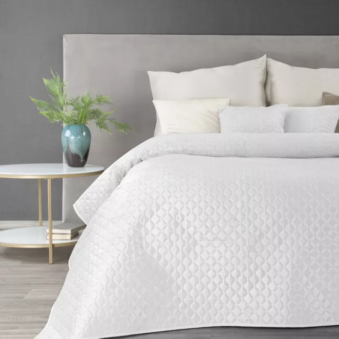 Narzuta na łóżko DIMON z matowego welwetu z pikowaniem bezszwowym Eurofirany