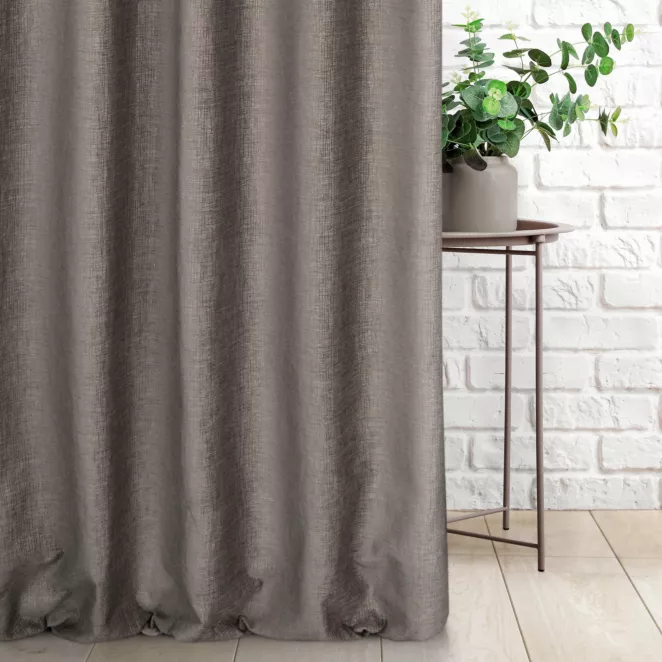 Tkanina zasłonowa szenilowa przetykana błyszcząca nicią Eurofirany