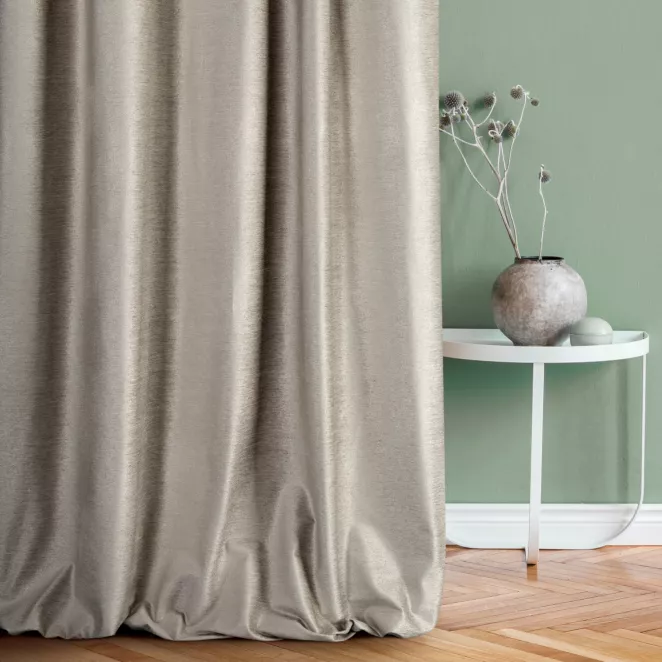 Zasłona szyta na taśmie fala TEXTURE 2 oliwkowo srebrna z miękkiej tkaniny szenilowej z błyszczącym nadrukiem