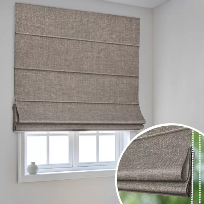 Roleta rzymska beżowa z tkaniny o grubym splocie