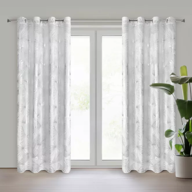 Zasłona  biało, srebrna zdobiona błyszczącym motywem egzotycznych liści 140x250 cm przelotki - ZARIA - Eurofirany