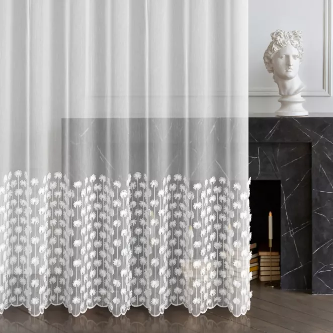 Firana szyta na taśmie 5 cm biała z matowej tkaniny typu ADEN wykończonej frędzlowym haftem