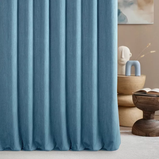 Zasłona szyta na taśmie fala niebieska z tkaniny o naturalnym splocie z efektem melanżu