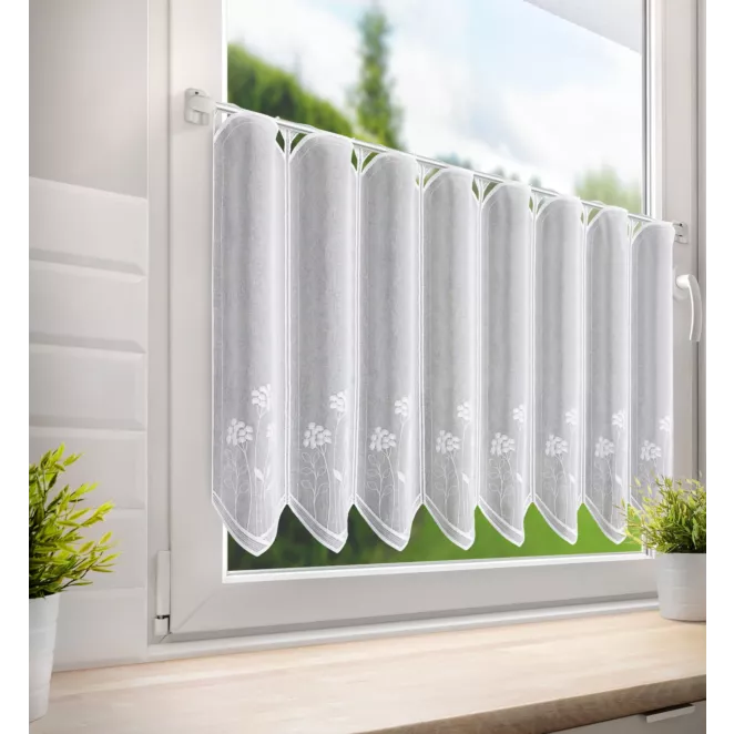 Tkanina firanowa zazdrostka z etaminy zdobiona haftem roślinnym Eurofirany