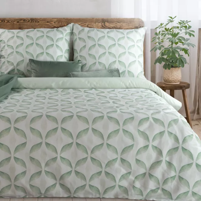 Pościel 220x200 cm komplet 3 częściowy satyna bawełniana kolor miętowo, biały zdobiony motywem geometrycznym SPRING 101 Eurofirany