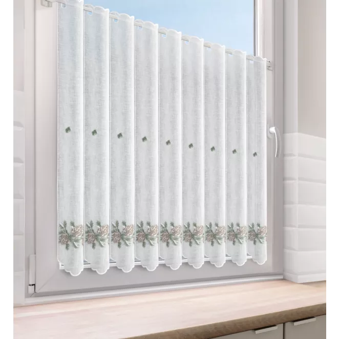 Tkanina firanowa zazdrostka zdobiona świątecznym haftem z zimowym akcentem Eurofirany