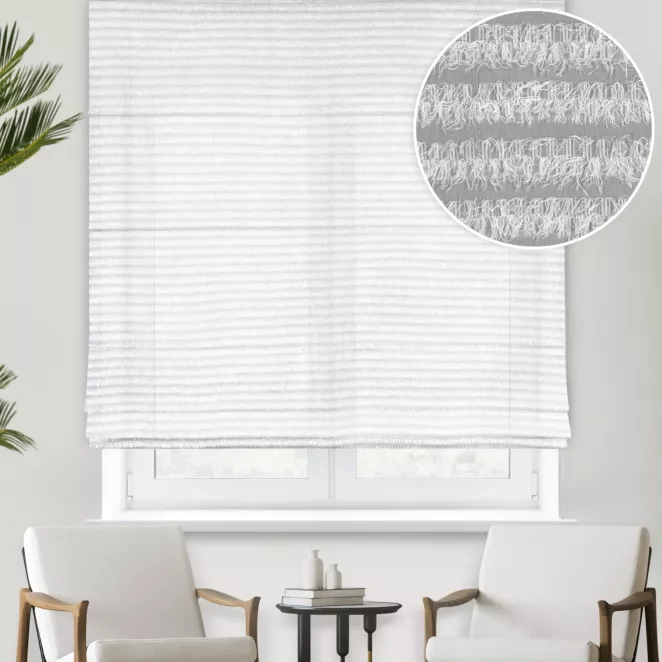 Roleta rzymska biała z tkaniny z aplikacją