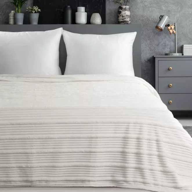 Koc 150x200 cm biały, typu flano z wzorem 3D NINA Eurofirany