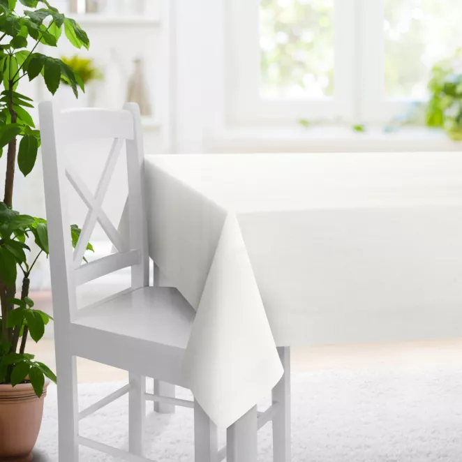 Obrus na wymiar naturalny z tkaniny o szenilowej strukturze