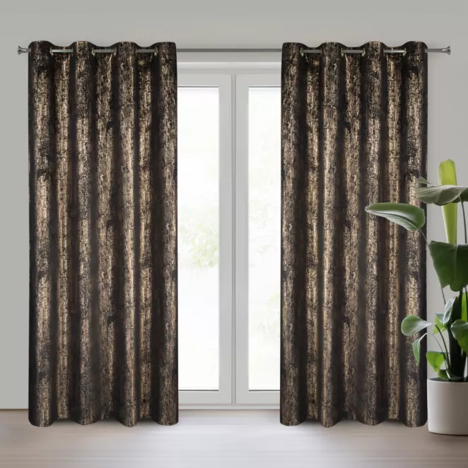 Zasłona czarna z tkaniny welwetowej zdobiona złotym przecieranym nadrukiem złote przelotki - DARA Eurofirany