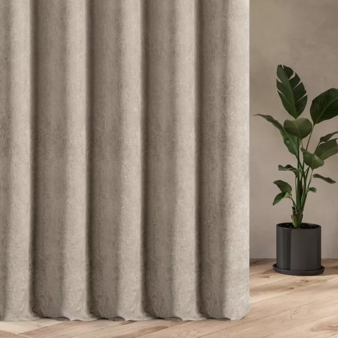 Zasłona szyta na taśmie fala beżowa z tkaniny o szenilowej strukturze