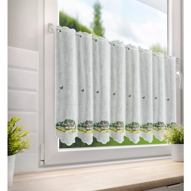 Tkanina firanowa zazdrostka z etaminy zdobiona haftem wiejskiego domku Eurofirany