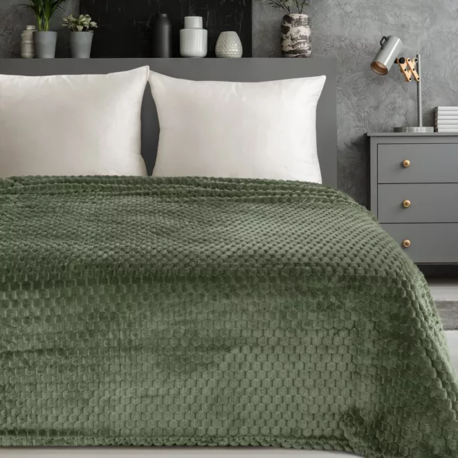 Koc 150x200 cm oliwkowy miękki w dotyku z wytłaczanym wzorem 3D CINDY 6 Design 91