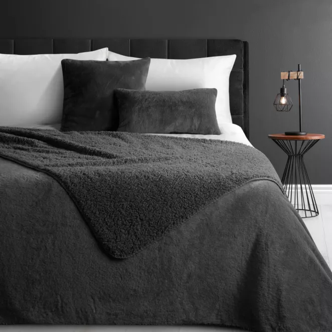 Narzuta dwustronna z przyjemnego futerka i tkaniny barankowej stalowa 170x210 cm NINA Eurofirany Premium