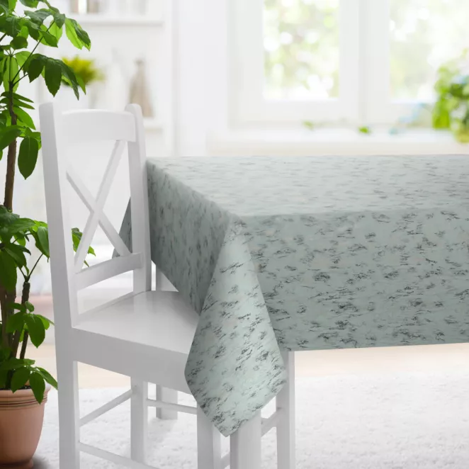 Obrus szyty jasnomiętowo złocisty z tkaniny welwetowej ze złotym marmurkowym nadrukiem