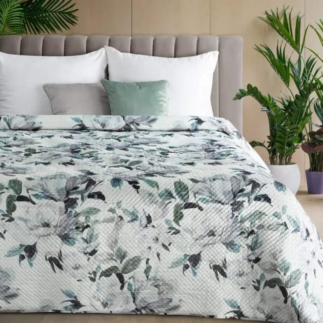 Narzuta biało, srebrna 170x210 cm pikowana metodą hot press zdobiona nadrukiem kwiatów LOTI Eurofirany