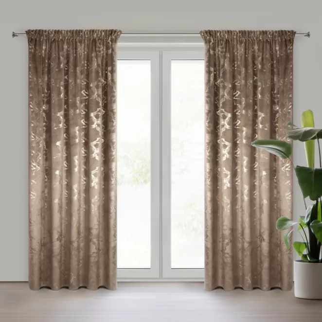 Zasłona brązowo, szampańska welwetowa zdobiona błyszczącym nadrukiem 140x270 cm taśma - RAJA Eurofirany