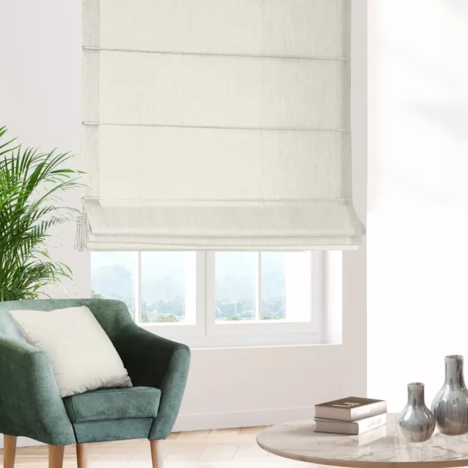 Roleta rzymska kremowa z miękkiej szenilowej tkaniny z efektem melanżu