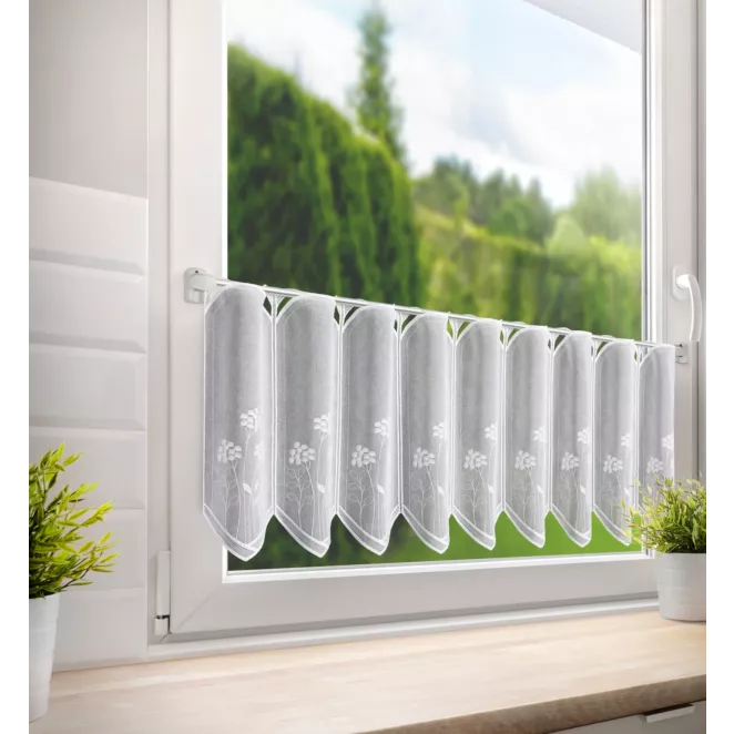 Tkanina firanowa zazdrostka z etaminy zdobiona haftem roślinnym Eurofirany