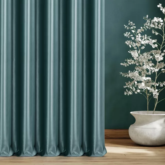 Zasłona szyta na taśmie fala jasnoturkusowa z miękkiej półmatowej tkaniny welwetowej