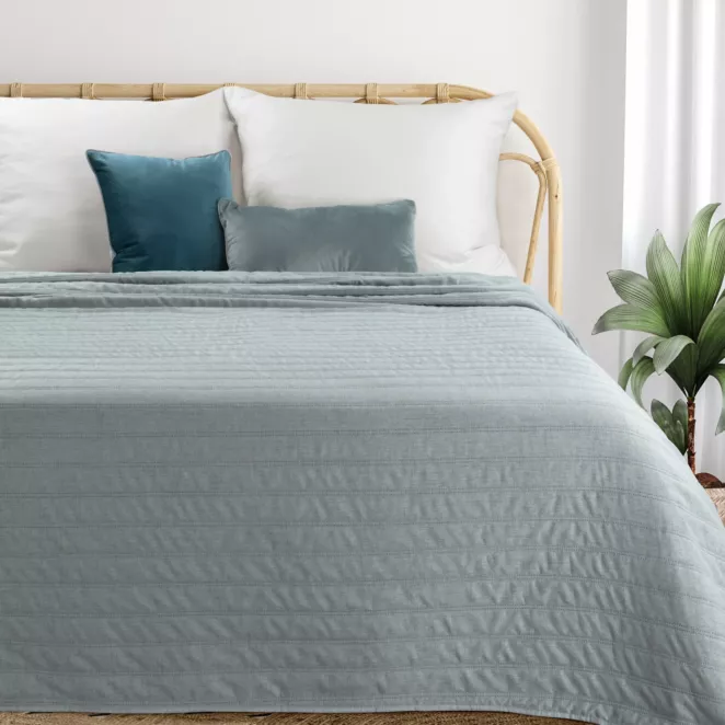 Narzuta imitująca len szałwiowa pikowana metodą hot press 220x240 cm SELEN Eurofirany