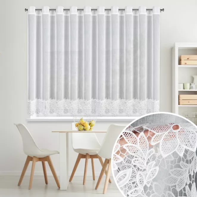 Firana biała z matowej etaminy zdobiona subtelną aplikacja w formie kwiatów 350x145 cm przelotka - ARTEMIDA Eurofirany