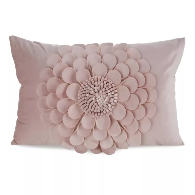 Poszewka na poduszkę 30 x 50 cm z welwetu kolor pudrowy zdobiona kwiatem 3D FLORES 2 Eurofirany
