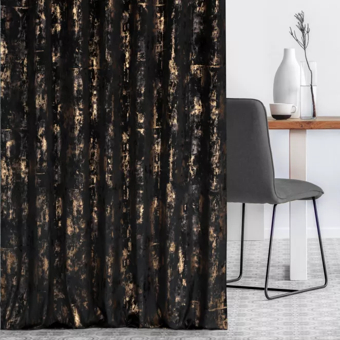 Tkanina zasłonowa z welwetu zdobiona złotym nadrukiem Eurofirany