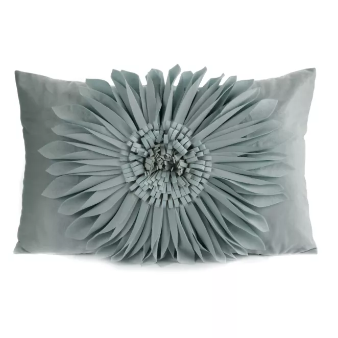 Poszewka na poduszkę 30 x 50 cm z welwetu kolor miętowy zdobiona kwiatem 3D FLORES 3 Eurofirany