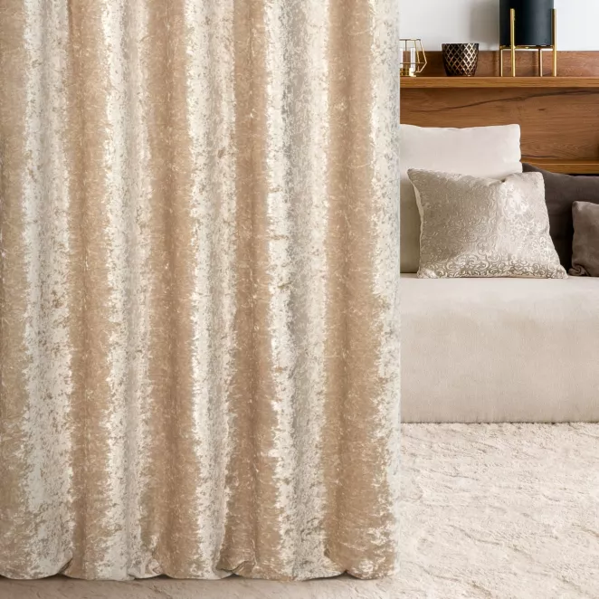 Tkanina zasłonowa z błyszczącego welwetu i efektem kreszowania Eurofirany