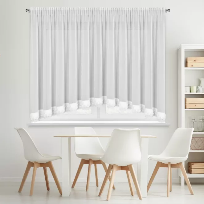 Firana biała z szyfonu zdobiona falbanką układającą się w łuk 400x160 cm taśma - LUISA  Eurofirany