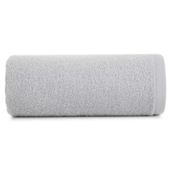 Gładki ręcznik kąpielowy z bawełny Eurofirany