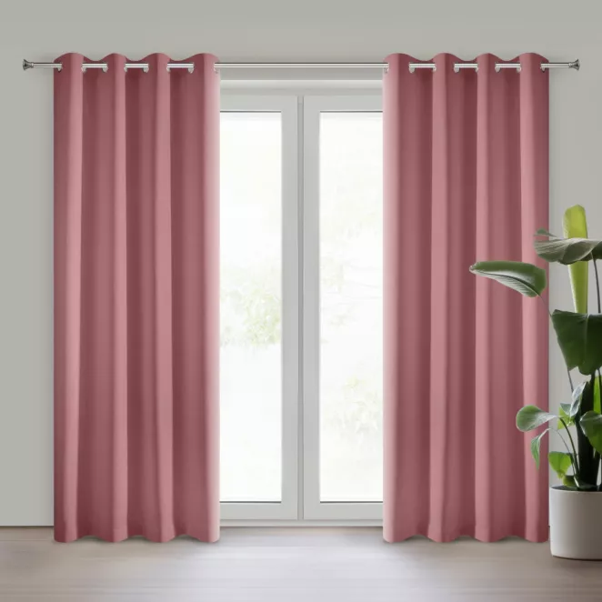 Zasłona ciemnoróżowa z matowej gładkiej tkaniny 140x250 cm przelotka RITA Eurofirany