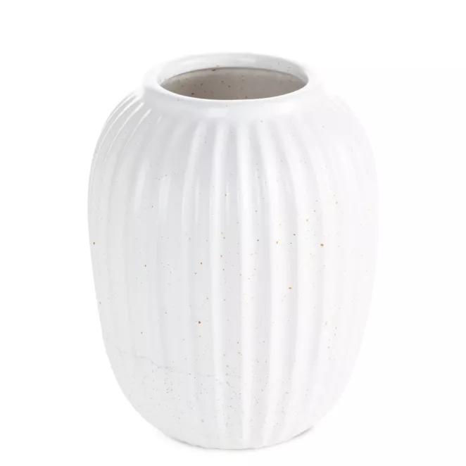 Wazon dekoracyjny biały zdobiony tłoczonym wzorem prążków 17x21 cm KAJLA