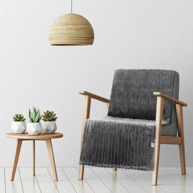 Narzuta na fotel /koc 70x160 cm stalowa z wytłaczanym wzorem i efektem 3D SOFT DESIGN 91 Eurofirany