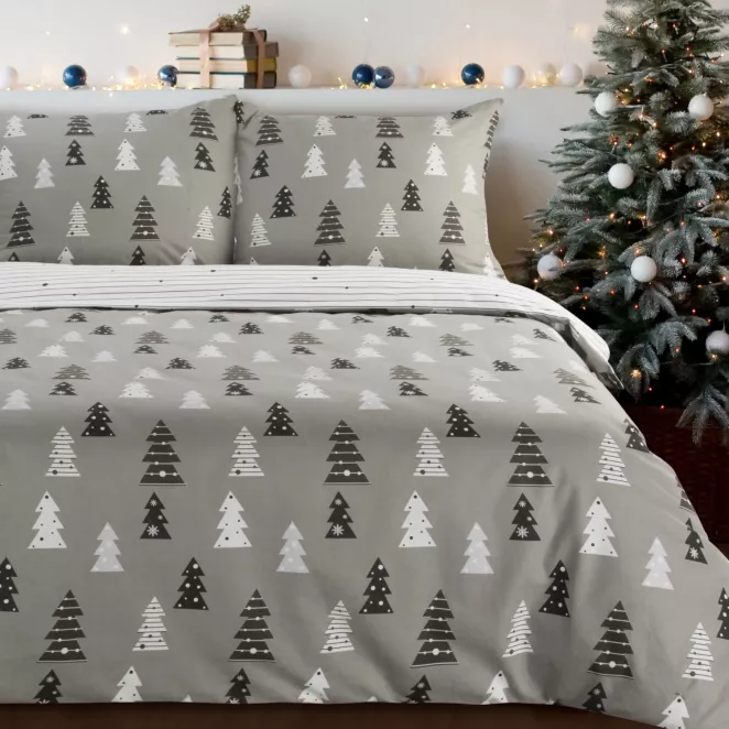 Pościel świąteczna 140x200 cm z bawełny flanelowej, kolor stalowy, biały z nadrukiem drobnych choinek LENON Eurofirany